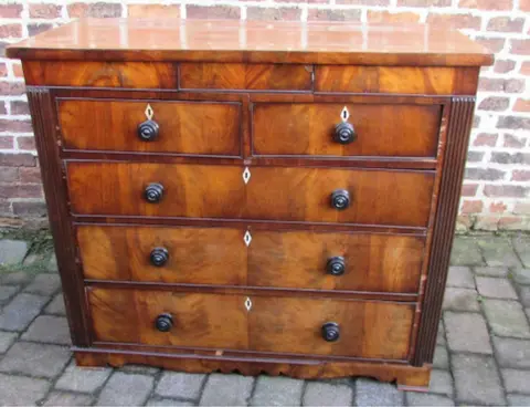 John Taylors Chest of drawers