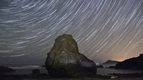 Getty Images Orionid meteor shower at night