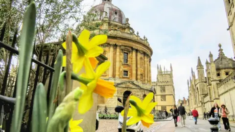 Lucie Johnson TUESDAY - Oxford