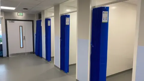 NHS United Lincolnshire Hospitals Changing rooms at diagnostic centre