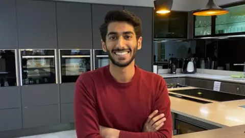 Zehn Mehmood Zehn Mehmood