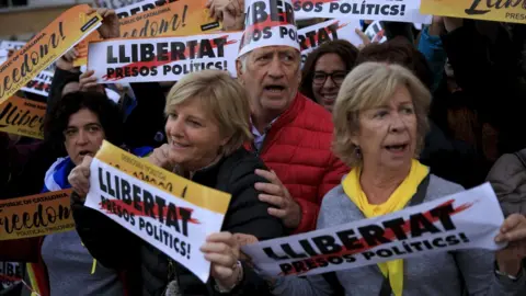Getty Images Separatist rally in Barcelona, 11 Nov 17