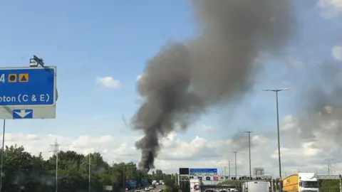 @Lisa_McNally1 Smoke from the fire as seen from the M6