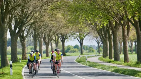 Blind Dave cyclists