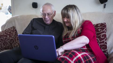 I lost my job over a Facebook post - was that fair? - BBC News
