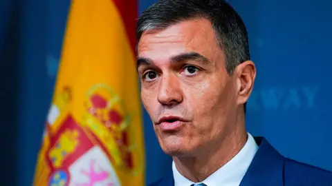 Pedro Sanchez speaks during a meeting in Oslo on 12 April