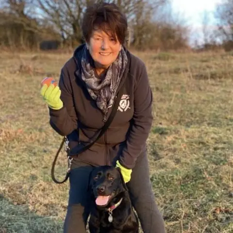 Sarah Hammett Sarah Hammett and Kimmy the Labrador