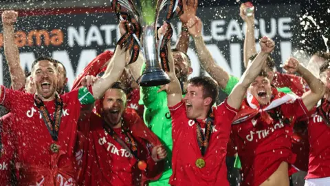 Getty Images Trophy lifting