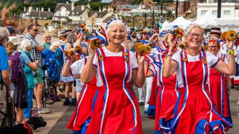 Kyle Baker Photography Sidmouth Steppers