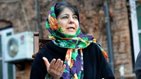 AFP Mehbooba Mufti