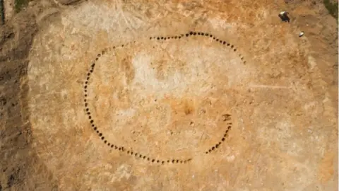 HED Bronze Age roundhouse, Rasharkin