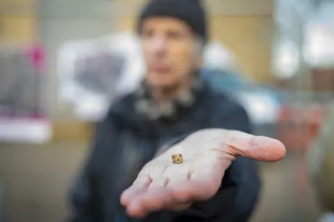 BBC Roman dice found at the excavation site