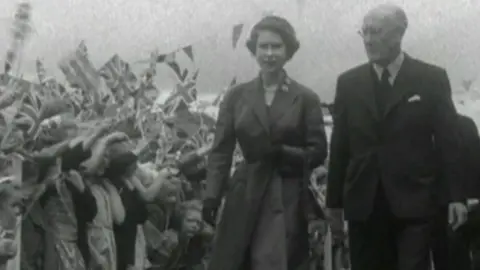 British Pathé The Queen on a visit to Northern Ireland/