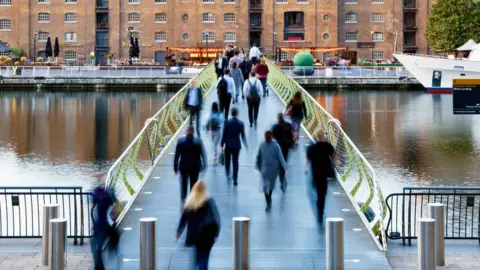 Getty Images London commuters