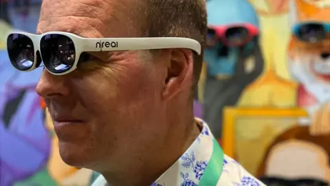 Ben Wood Ben Wood and Nreal glasses