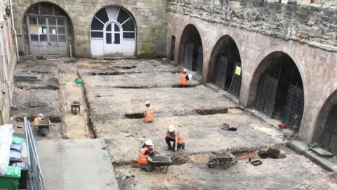 Trent & Peak Archaeology Excavation at Nottingham Castle