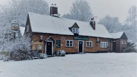 Elephant and Castle Elephant and Castle, Wheathampstead