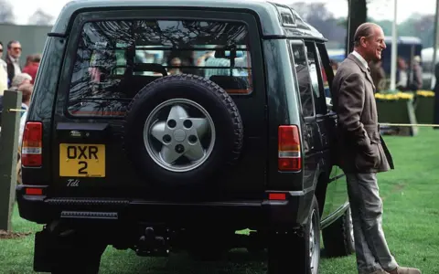 Tim Graham Prince Philip at The Windsor Horse Show Alongside His Land Rover Discovery in 1991