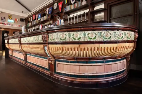 Historic England The ceramic bar