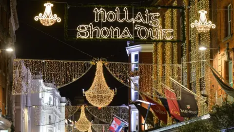 Getty Images/NurPhoto "Nollaig Shona Duit" in lights on Grafton Street, Dublin