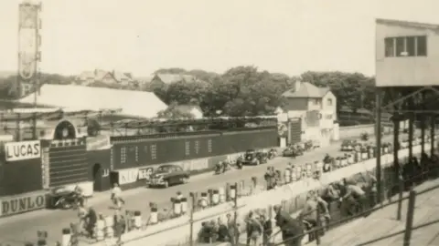 MNH Old photo of TT scoreboard