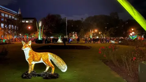 Leeds City Council Park Square Light Night 21
