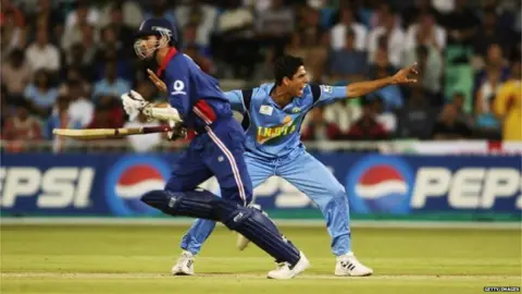 Getty Images Ashish Nehra of India celebrates the wicket of Alec Stewart of England during the ICC Cricket World Cup 2003, Pool A match between England and India held on February 26, 2003 at Kingsmead in Durban, South Africa. India won the match by 82 runs. (Photo by Shaun Botterill/Getty Images)