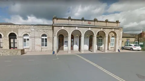 Google Boston railway station