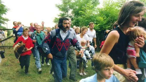 VOTAVA In 1989 scores of East Germans surprised Hungarian border guards and rushed into Austria