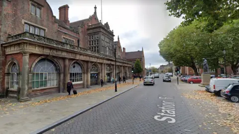 Google Stoke-on-Trent station