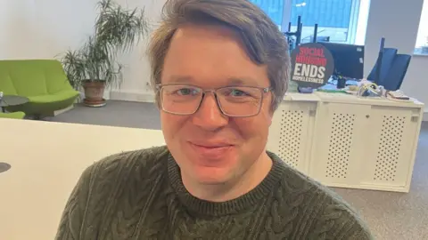 BBC Gordon MacRae, Shelter's assistant director.