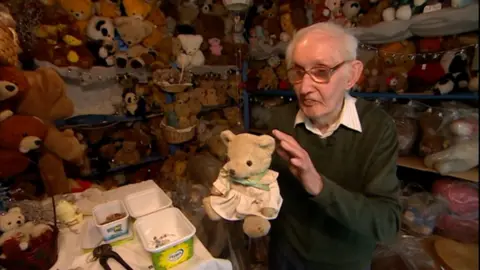 A collector or teddy bears explains how he and his late wife amassed thousands of the cuddly toys.