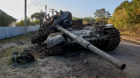 EPA A destroyed tank near Izyum in the Kharkiv area of Ukraine