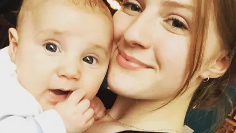 Andante Singer with her son Atticus Andante Singer with her son Atticus