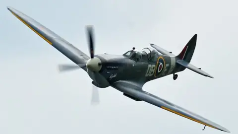Peter Green Spitfire flying