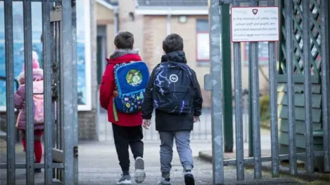 PA Media School children