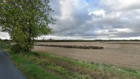 Google Picture showing the proposed development land, viewed from from Barton Le Clay