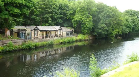 Boathouse Inn, Saltaire