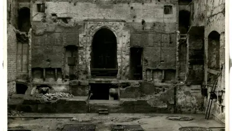 UK Parliament House of Commons destroyed