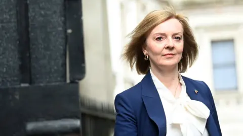 EPA Foreign Secretary Liz Truss pictured arriving for a Cabinet meeting at Downing Street