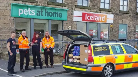 Animal Search UK Team at Pets At Home