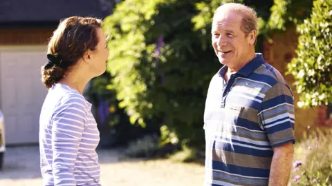 Cathy and Michael (Lesley Manville and Peter Mullan)