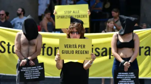 AFP Amnesty International protest in Rome, July 2016