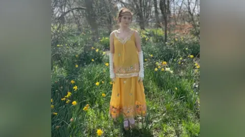 Eleanor Shenderey Eleanor in one of her outfits