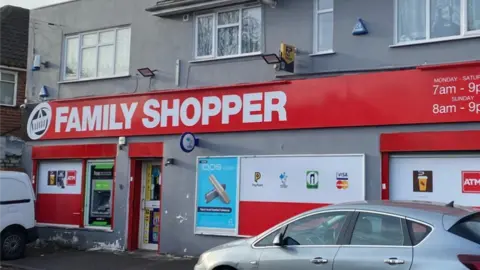 Wednesfield raid: Hundreds of illegal vapes found in shop