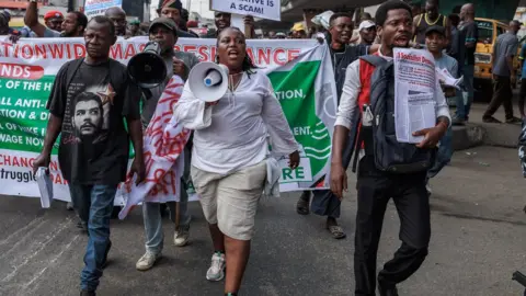 Protestas del NLC: Por qué la economía de Nigeria está tan desordenada