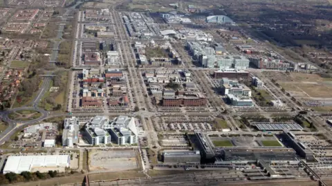 Alamy Aerial view of Milton Keynes