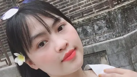 FAMILY OF PHAM TRA MY Pham Thi Tra My