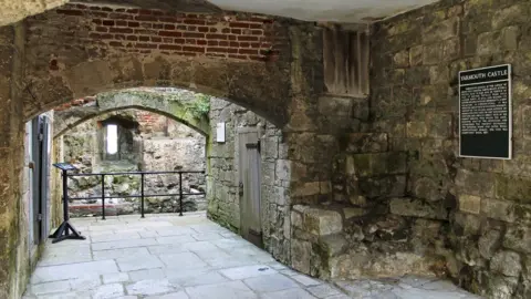 English Heritage Yarmouth Castle