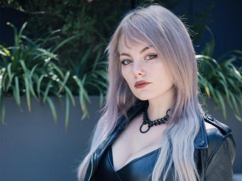 Under the skin of OnlyFans - BBC News